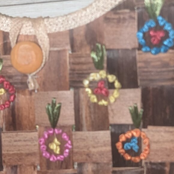 Vintage Handmade Philippines Raffia Purse Floral Wicker Hippie Boho - Picture 4 of 5